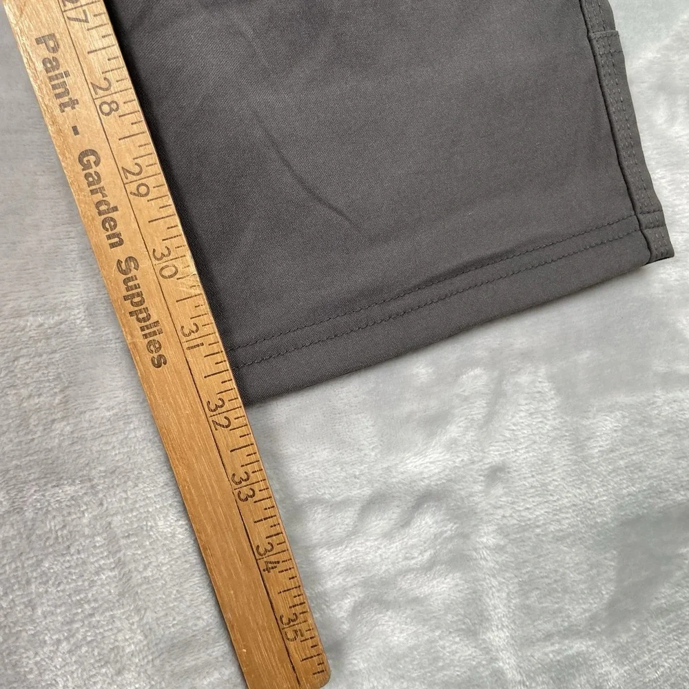 Prana men size